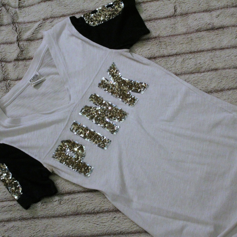 Victorias Secret V neck